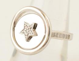 Ezüst(Ag) gyűrű, kétoldalas, apró kövekkel kirakott, jelzett, méret: 56, bruttó: 4,2 g