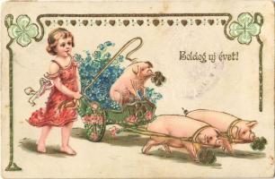 1915 Boldog Újévet! / New Year greeting with pigs and girl. Emb. golden litho (EK)