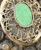 Ezüst(Ag) medál, ásvány díszítéssel, jelzés nélkül, sérült, 6×5,5 cm, bruttó: 17,8 g