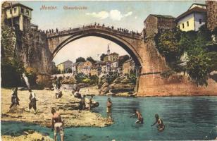 Mostar, Römerbrücke / Roman bridge, bathing children (fa)