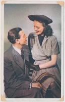 72 db főleg RÉGI képeslap: magyar és külföldi városok és motívumok. vegyes minőség / 72 mostly pre-1...