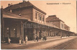 1915 Szatmárnémeti, Szatmár, Satu Mare; Pályaudvar, vasútállomás, vasutasok / railway station, railwaymen + Kommando des Infektionskrankenzuges No. 106.