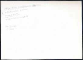 Berekméri Zoltán (1923-1988): Játék a folyóparton, feliratozott fotóművészeti alkotás, 17×23 cm