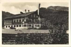 Reit im Winkl, Der Feichtenhof / guesthouse, automobile