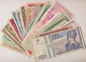 30db-os vegyes külföldi bankjegy tétel, közte Csehszlovákia, Jugoszlávia, Kína, Románia T:III,III-
...