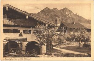 Nussdorf am Inn, Alte Schmiede, Dorfpartie mit Heuberg / old forge, mountain