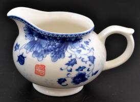 Kínai design porcelán teázó készlet. 8+ 3 db eredeti dobozában. jelzett, hibátlan