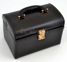 Fekete bizsutartó bőrönd, 24×15×14 cm