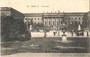 Berlin, Universitat / university, horse-drawn carriages (gluemark)