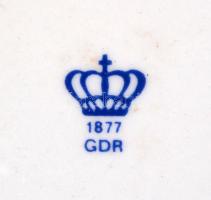 Német porcelán sörös korsó, matricás, jelzett, kis kopásnyomokkal, m: 13 cm