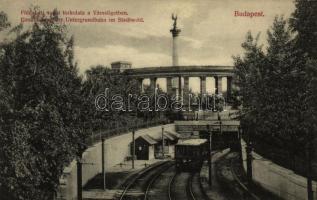 Budapest XIV. Városliget, földalatti villamos vasút torkolata, Milleniumi emlékmű (Hősök tere) a háttérben. Divald Károly 1244-1907.