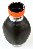 Gorka Lívia (1925-2011):Fekete csíkos váza. Festett mázas kerámia, jelzett, apró kopásnyomokkal, m:2...