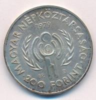 1979. 200Ft Ag "Nemzetközi gyermekév" T:BU patina
Adamo EM57