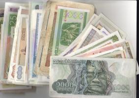 270 klf bankjegy az egész világból