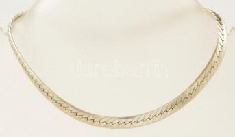 Ezüst(Ag) masszív, lapos kígyó karkötő, jelzett, h: 20,5 cm, nettó: 5,7 g