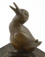 Márvány hamutál bronz kacsa figurával, márványon apró lepattanásokkal, jelzés nélkül, 15×15 cm, m: 1...