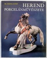 Dr. Sikota Győző: Herend porcelánművészete. Bp., 1984, Műszaki. Kiadói egészvászon kötés, kiadói papír védőborítóval, jó állapotban.