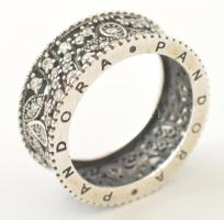 Ezüst(Ag) apró kövekkel díszített gyűrű, Pandora jelzéssel, méret: 55, bruttó: 4,3 g