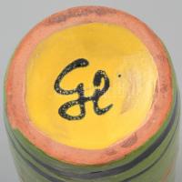 Gorka Lívia (1925-2011): Zöld csikós váza. Festett mázas kerámia, jelzett, lepattanásokkal, m:16 cm