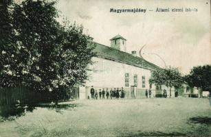 Magyarmajdány School