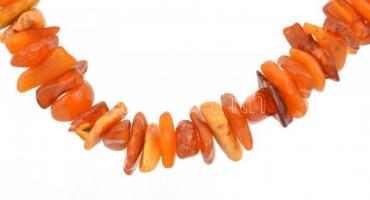 Borostyán nyaklánc, h: 40 cm