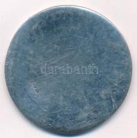 "TENDIT PER ARUDA VIRTUS" latin nyelvű köriratos öntött fém replika, hátlapon "COPIE&...