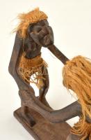 Páros bennszülött figura, afrikai fa faragás, m:22 cm, h: 15 cm