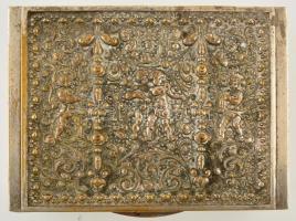 Erhardt & Söhne puttós alpakka doboz, jelzett, karcolással és horpadással, 16,5×12 cm