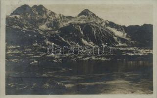 1917 Tátra, Vysoké Tatry; Fehértó a Fehér-tavi-csúccsal / Jahnaci stit / lake, mountain peak