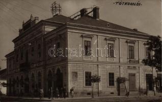 1927 Tótkomlós, Szálloda a komlóhoz, Tótkomlósi Kisbirtokos Szövetség, Iritz J. János vegyeskereskedése. Hajdu fotó, photo