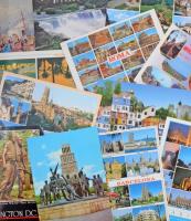 Kb. 133 db MODERN külföldi városképes lap / Cca. 133 modern European and overseas town-view postcards