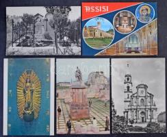Kb. 89 db MODERN magyar és külföldi városképes lap: templomok / Cca. 89 modern Hungarian an European town-view postcards: churches