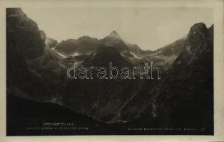 Tátra, Vysoké Tatry; Zamrzlá dolina u Zeleného plesa / Papirusz-völgy a Zöld-tónál / mountains, valley, lake