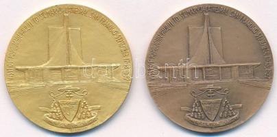 Vatikán 1987. "II. János Pál pápa" 2xklf emlékérem, egyik aranyozott Br a másik Br, mindke...