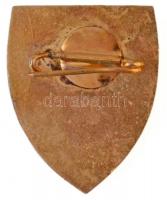 1978. "1378-1978 Mezőtúr" zománcozott, aranyozott fém jelvény (22x28mm) T:1