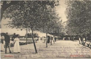 1914 Keszthely, Balatonparti sétány. Sujánszky József kiadása