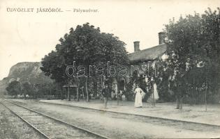 Jászó railway station