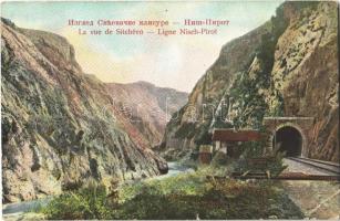 1907 Sicevo, Sitchevo; Ligne Nisch-Pirot / railway road between Nis and Pirot, railway tunnel (small tear)