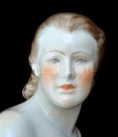 Herendi porcelán akt, kézzel festett, jelzett (Horváth Géza, Tertia), gyári repedéssel, m: 45,5 cm