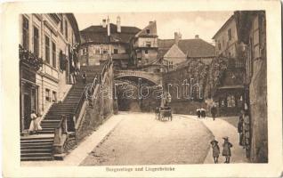 1917 Nagyszeben, Hermannstadt, Sibiu; Burgerstiege und Liegenbrücke / Várlépcső, híd, üzlet. Kunstanstalt Jos. Drotleff Nr. 52. / castle stairs, bridge, shop (EK)