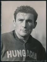 Faragó Lajos (1932-2019) válogatott labdarúgó, MTI fotó, 12×9 cm