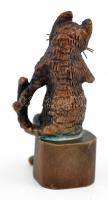 Szerelmes cica, bécsi bronz figura, jelzett, m: 4 cm