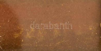 Olvashatatlan jelzéssel: Kapunál. Pasztell, papír, üvegezett keretben, 48×34 cm