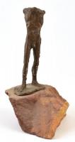 Marosits István (1943-): Férfi akt (fej és kar nélkül). Bronz, kő talapzaton, m: 17 cm