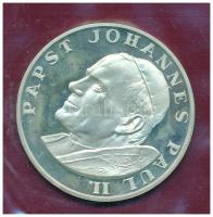 Ausztria 1988. "Papst Johannes Paul II. - St. Pölten - Lorch - Linz 1988" fém emlékérem to...