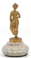 Jelzés nélkül: álló női akt. Réz, gipsz talapzaton, m: 9,5 cm