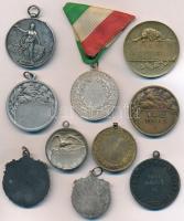 Vegyes 10db-os atlétikai díj és emlékérem tétel, közte több Magyar Athletikai Szövetség érem, valami...