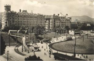 1959 Budapest II. Moszkva tér (Széll Kálmán tér), Posta palota, villamosok, autóbuszok. Képzőművészeti Alap Kiadóvállalat