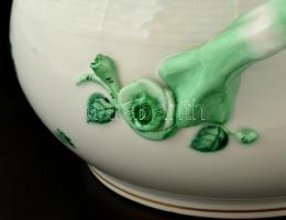 Herendi virág mintás étkészlet, kézzel festett, jelzett (tanuló), apró kopásnyomokkal, összesen: 24 ...