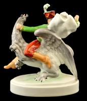 Herendi János vitéz a griffmadáron, kézzel festett, jelzett, apró kopásnyomokkal, m:20,5 cm, h:17 cm